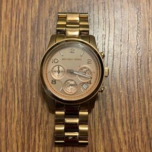Michael Kors rose gold watch